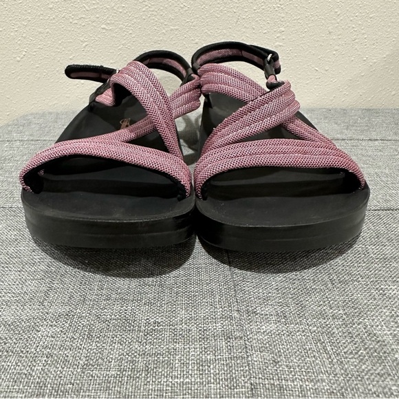 Aerothotic Hadal Adjustable Ankle Strap Sandal - Picture 4 of 11